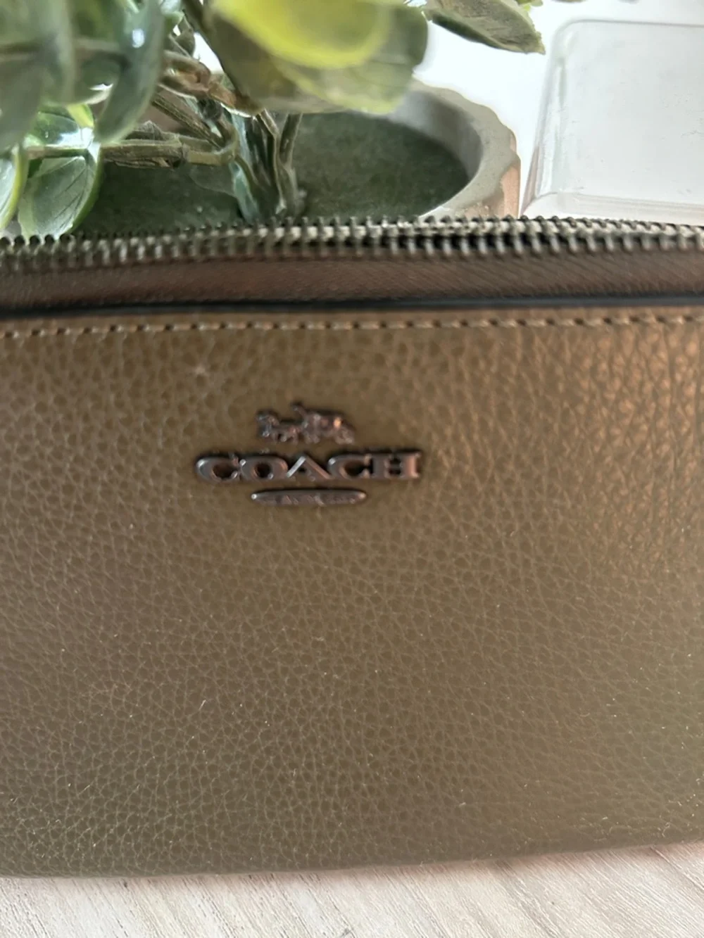 Coach Olive Green and Cream Pebbled Leather Double Zip Wristlet - Picture 2 of 10
